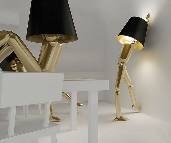 可以摆出各种姿势的台灯