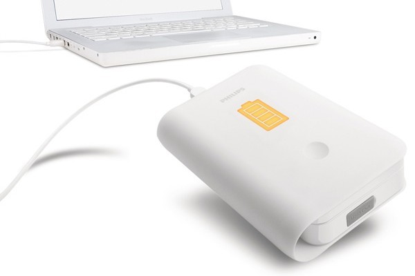 旅行必备太阳能移动电源