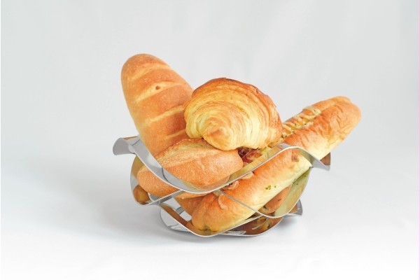 丹麦艺术的剪纸果篮