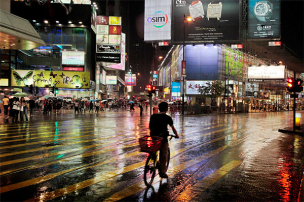 动人的雨中香港(二) 动人的雨中香港(二)