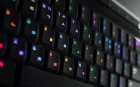 U5 LED发光键盘 夜晚上网不用愁