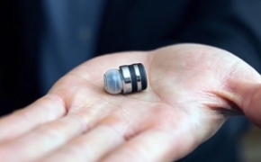 Dot 全球最小蓝牙耳机
